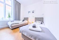 noclegi Sopot Family Luxury Wonder Heaven Apartment, 50m M Cassino Street, first - 3 bedrooms&studio, second - 2 bedrooms&studio, private parking w cenie, SUMMERWINTER Brand