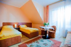 noclegi Rewal Villa Aljan