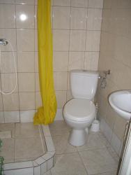 noclegi Mrzeżyno Pokoje Delfin Hostel