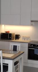 noclegi Rewal Gold Platinium apartament z widokiem na morze