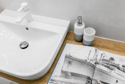 noclegi Gdynia Apartamenty Black&White - Apartament Batory Five