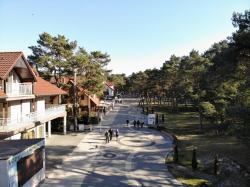 noclegi Pogorzelica Apartament Bryza z ogródkiem