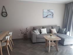 noclegi Pogorzelica Apartament Bryza z ogródkiem