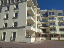 noclegi Świnoujście Apartament Cesarski Agnes z oddzielną sypialnią, parking