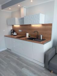 noclegi Świnoujście Apartament Cesarski Agnes z oddzielną sypialnią, parking