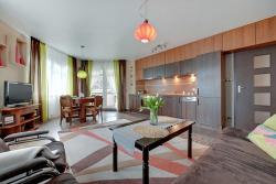 noclegi Gdynia Blue Mandarin City Wood Gdynia