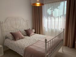 noclegi Malbork Apartament Zacisze Rose Gold