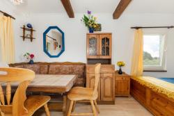 noclegi Niechorze Windmill vacation home in Ledzin near Baltic Sea