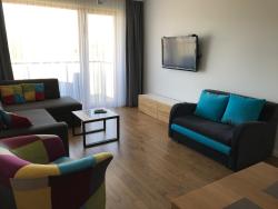 noclegi Sarbinowo Baltic Apartament z basenem zewnętrznym ul Marynarska 4, Sarbinowo