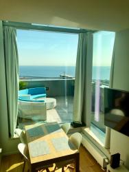 noclegi Gdynia SEA TOWERS PENTHOUSE 28-29 Two-Floors Sea View Panoramic Terrace 110m2 !!! Jacuzzi
