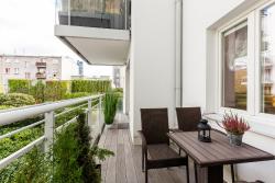 noclegi Gdynia Apartamenty Black&White - Silver House free parking