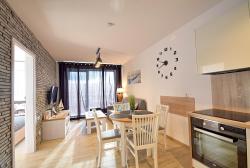 noclegi Kołobrzeg Apartament Oliwka z Prywatnym Miejscem Postojowym