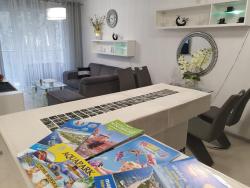 noclegi Ustronie Morskie DWIE SOSNY-Apartament Morski Kryształ - 365PAM