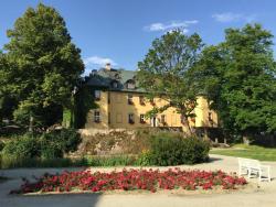 noclegi Jelenia Góra Hotel Palac Staniszow