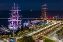 noclegi Gdynia 9th floor Skwer Kościuszki z widokiem na morze