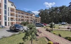 noclegi Łukęcin Apartament Bella Mare z basenem