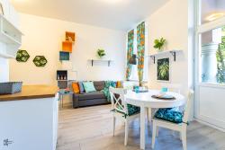noclegi Sopot Victus Functional Apartments with 2 Bedrooms in the City Center by Noclegi Renters