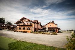 noclegi Biskupiec Pomorski Hotel Trzy Podkowy***