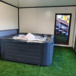 noclegi Grzybowo Willa Kwiatano - Plac zabaw & Jacuzzi & Basen & Sauna - Budynek C