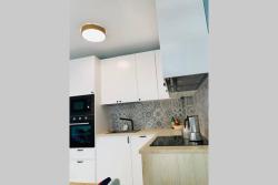 noclegi Pobierowo Uroczy apartament z basenem i kortem tenisowym