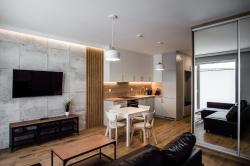 noclegi Gdańsk Shipyard Gdańsk Apartment - free private parking