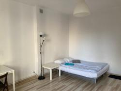 noclegi Gdynia Dwuosobowy pokój w mieszkaniu czteropokojowym w centrum Gdyni.