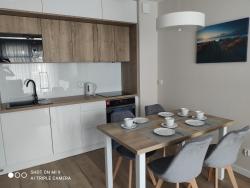 noclegi Rewal Apartament Szafir w budynku basenowym Morska Klifowa Rewal