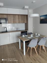 noclegi Rewal Apartament Szafir w budynku basenowym Morska Klifowa Rewal