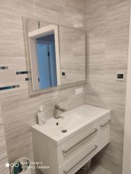 noclegi Rewal Apartament Szafir w budynku basenowym Morska Klifowa Rewal