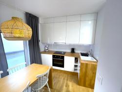 noclegi Ustka Apartament 3Fale - Bulwar Portowy, 3 min do plaży i promenady