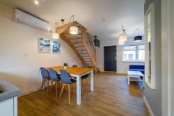 noclegi Rewal Comfortable holiday homes with a pool, Rewal