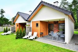 noclegi Jarosławiec Comfortable holiday homes, large garden