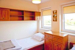 noclegi Rowy Half of holiday home, terrace, playground