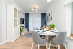 noclegi Kołobrzeg Apartamenty Osiedle Bursztynowe II by Noclegi Renters