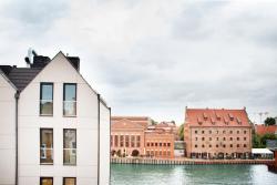 noclegi Gdańsk Apartament Targ na Starym Mieście z widokiem na rzekę FREE PARKING