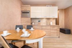 noclegi Kołobrzeg Jantar Apartamenty - Holiday Polanki Park SPA