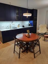 noclegi Gdynia Apartment RAMUŁTA 53 Gdynia balcony Netflix PS4