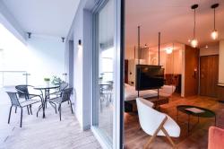 noclegi Gdynia CITYSTAY Modernistyczny Apartament z tarasem w centrum Gdyni