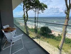 noclegi Rewal APARTAMENT 36 na klifie z widokiem na morze ADULTS ONLY