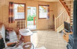 noclegi Bobolin Lovely Home In Dabki, Bobolin With Wifi