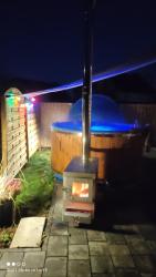 noclegi Władysławowo Uroczy domek z baliá z jacuzzi