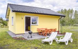 noclegi Dąbki Beautiful Home In Dabki With 2 Bedrooms, Wifi And Outdoor Swimming Pool