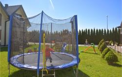 noclegi Grzybowo Cozy Home In Grzybowo With Kitchen