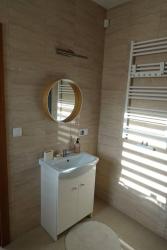 noclegi Stegna Willa Vita - Apartment z kominkiem i dużym tarasem, Sauna, Jacuzzi, Altana z Grill, z możliwością wynajmu dotakowych pokoi - Schönes Appartement mit Kamin und großer Terrasse, Sauna, Jacuzzi, Pavilion mit Grill und der Option zusätzliche Zimme