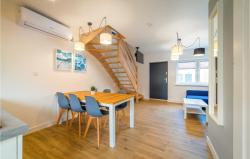 noclegi Rewal Beautiful Home In Rewal With Heated Swimming Pool