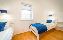 noclegi Rewal Amazing Home In Rewal With Heated Swimming Pool