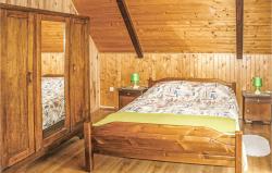 noclegi Ukta Amazing Home In Ruciane-nida With 3 Bedrooms, Sauna And Wifi