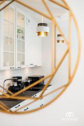 noclegi Pobierowo Apartament Golden Mirror-W CENIE dostęp do basenów, strefy saun,jacuzzi - Pinea Apartments Pobierowo-SANNEL Apartments for rent