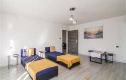 noclegi Lubiatowo Pet Friendly Apartment In Lubiatowo With Wifi