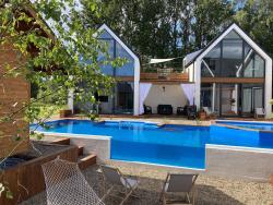 noclegi Świnoujście Holiday house with swimming pool for 7 people in Swinoujscie